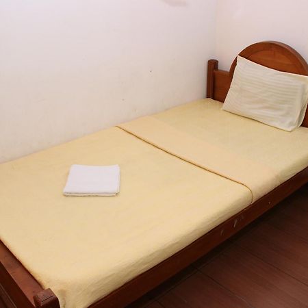 Hotel Caritas Rest Galle Esterno foto
