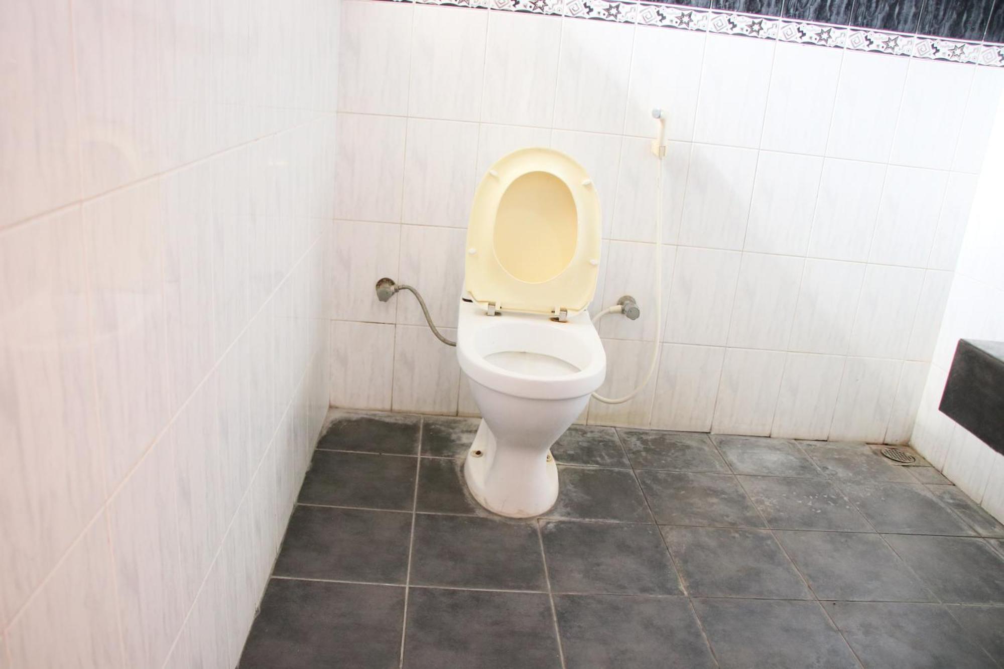 Hotel Caritas Rest Galle Esterno foto