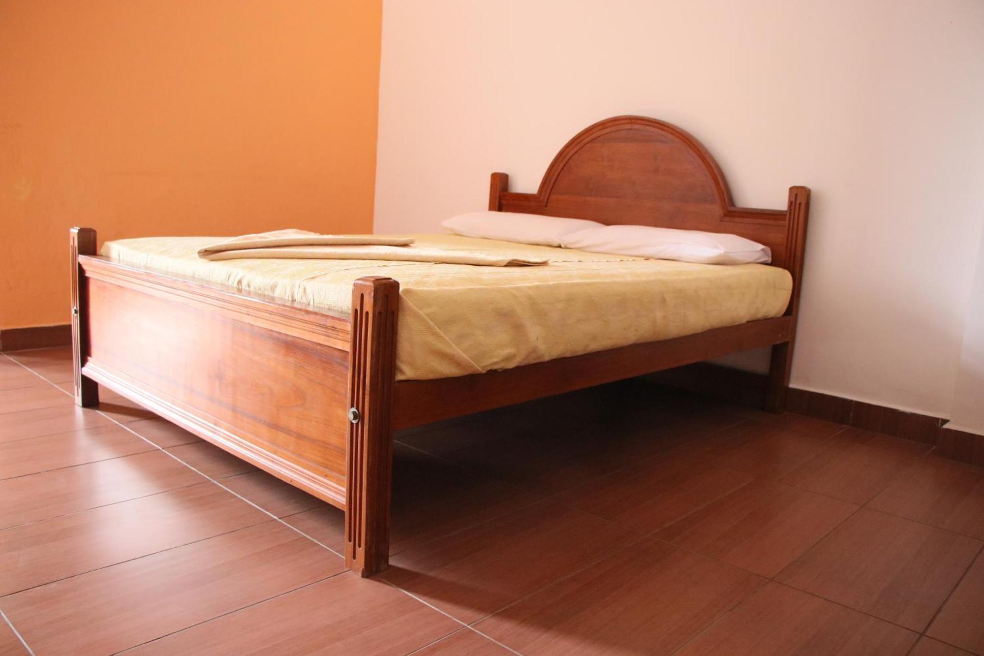 Hotel Caritas Rest Galle Esterno foto
