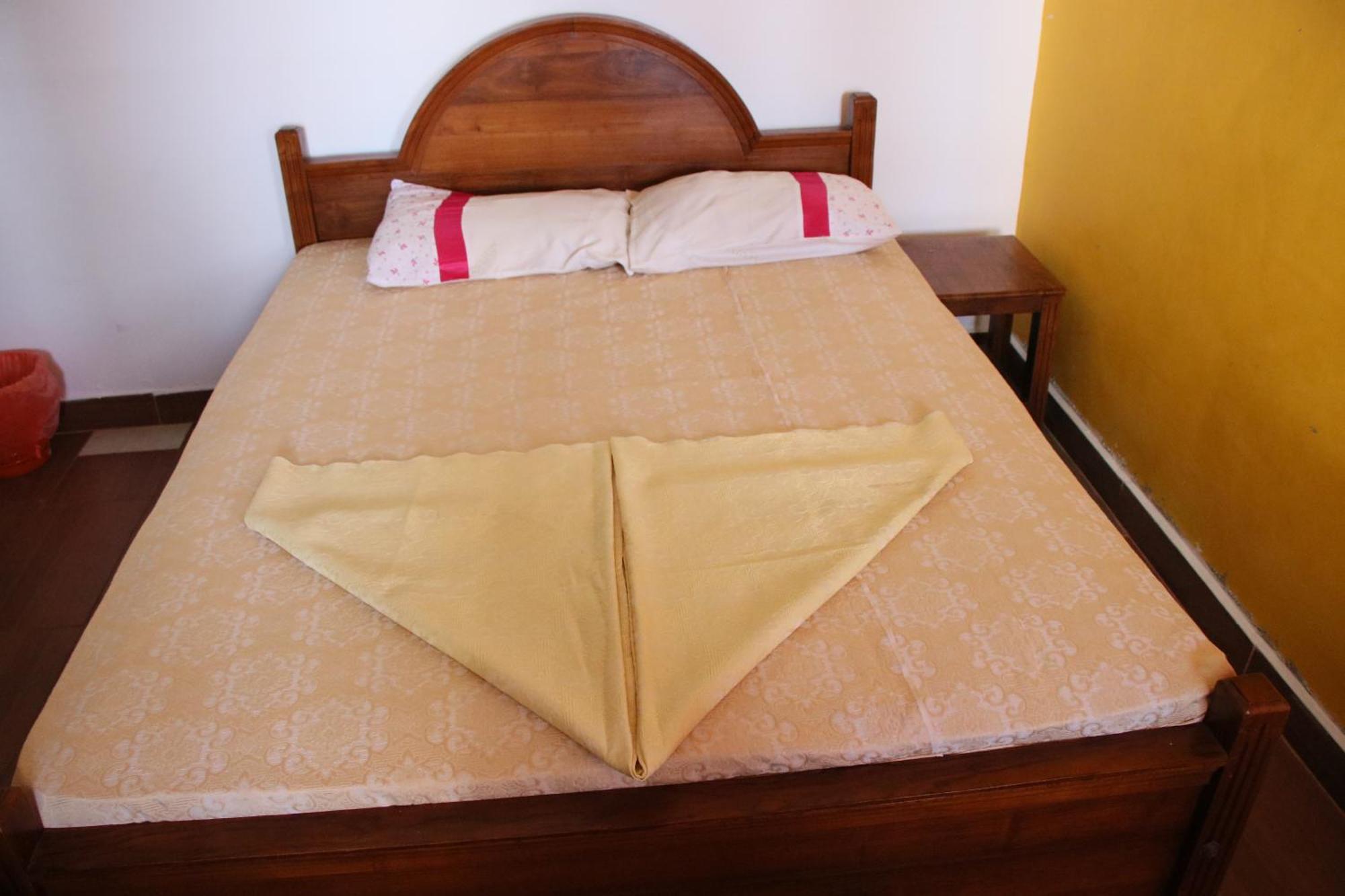 Hotel Caritas Rest Galle Esterno foto