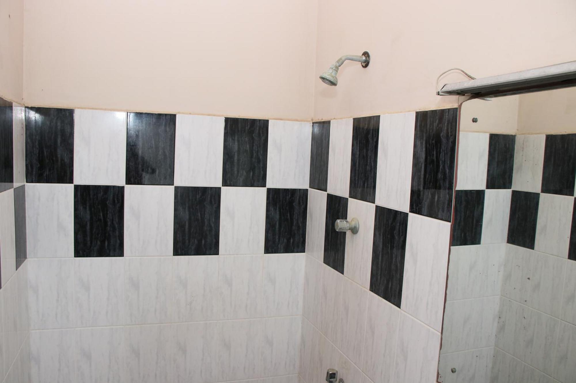 Hotel Caritas Rest Galle Esterno foto